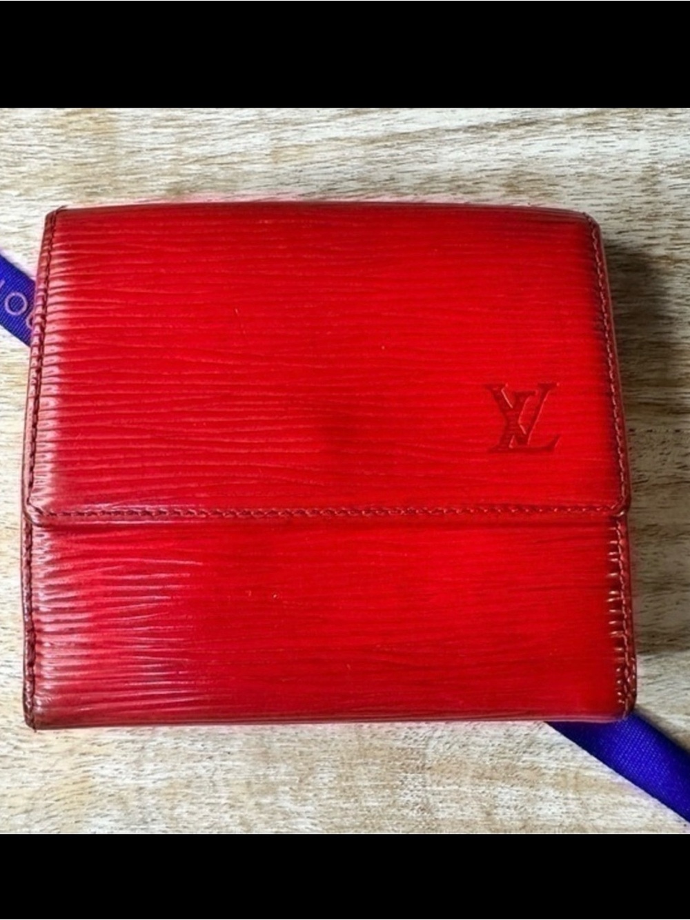 AUTHENTIC Louis Vuitton Malletier Epi Leather Elise Wallet